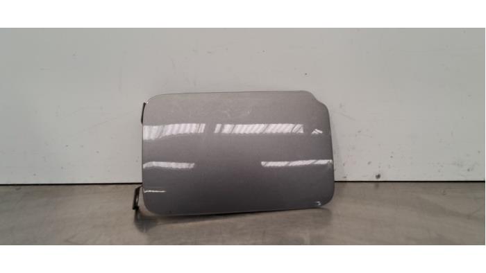 Pokrywa wlewu paliwa Dacia Jogger Pokrywa wlewu paliwa Dacia Jogger