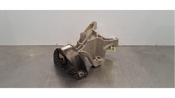 Motorsteun Dacia Jogger