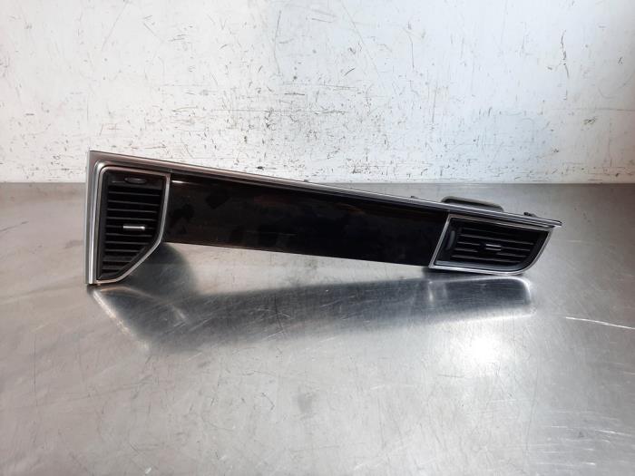 Elément tableau de bord Porsche Macan Elément tableau de bord Porsche Macan