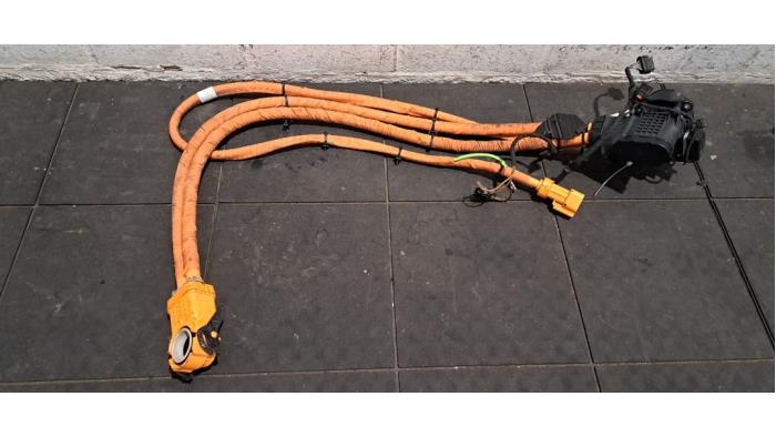 Oplaadpunt stekker aansluiting Porsche Macan