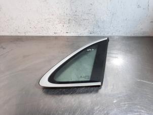 Gebruikte Driehoeks Ruit rechts-achter Porsche Macan (95B) 3.0 S Diesel V6 24V Prijs € 199,65 Inclusief btw aangeboden door Autohandel Didier