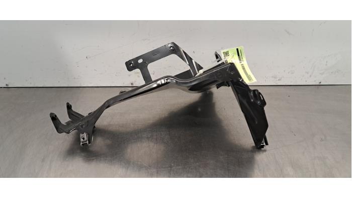 Cadre phare droit Mini Countryman Cadre phare droit Mini Countryman