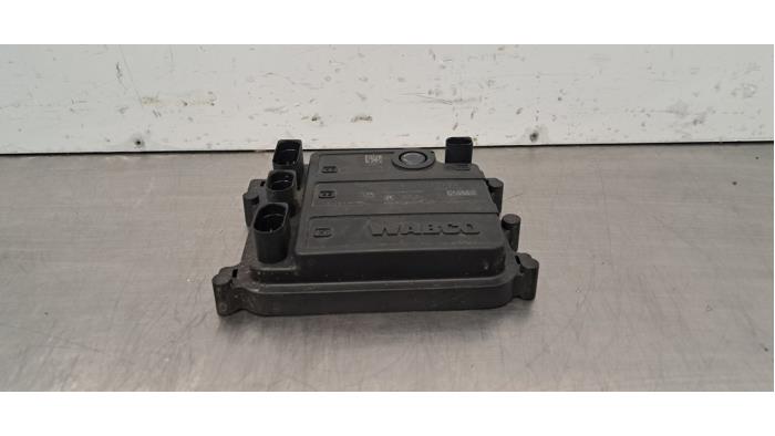 Module suspension à air Porsche Macan Module suspension à air Porsche Macan