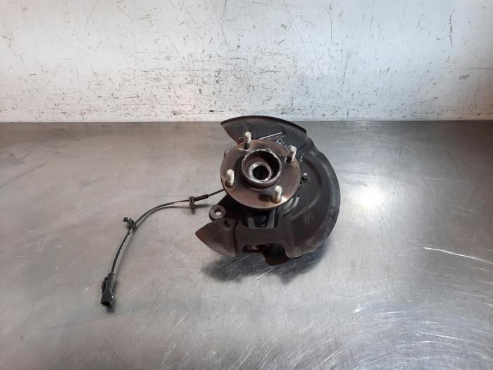 Fusee links-voor Ford Fiesta Fusee links-voor Ford Fiesta