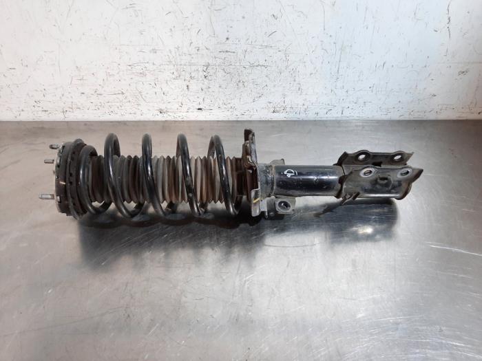 Amortisseur avant droit Ford Fiesta Amortisseur avant droit Ford Fiesta