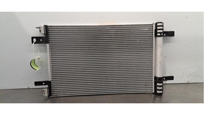 Condensateur clim Peugeot 508 Condensateur clim Peugeot 508