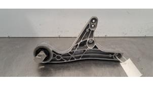 Gebruikte Motorrubber Porsche Macan (XA) Prijs € 199,65 Inclusief btw aangeboden door Autohandel Didier