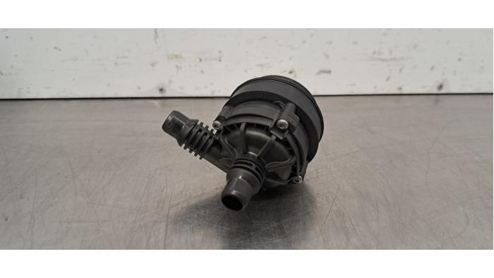 Pompe à eau supplémentaire Mercedes Sprinter Pompe à eau supplémentaire Mercedes Sprinter