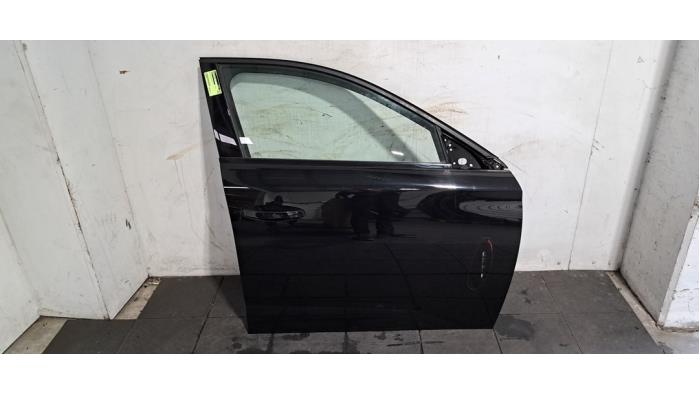 Portière 4portes avant droite Peugeot 308 Portière 4portes avant droite Peugeot 308