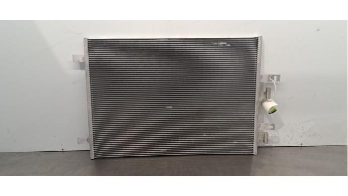 Condensateur clim Peugeot 308 Condensateur clim Peugeot 308