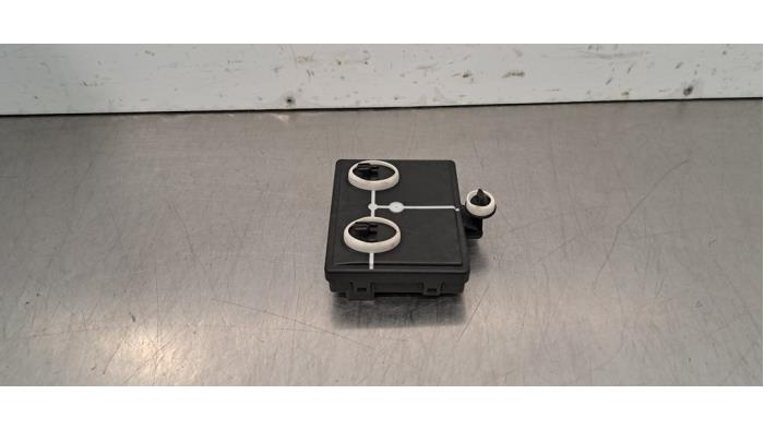 Module verrouillage central des portes Peugeot 308 Module verrouillage central des portes Peugeot 308