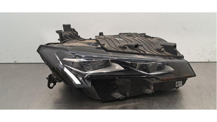 Phare droit Peugeot 308 Phare droit Peugeot 308