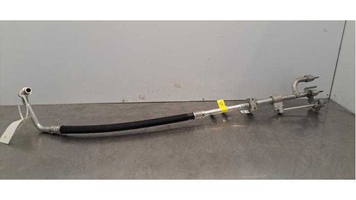 Tuyau clim Peugeot 308 Tuyau clim Peugeot 308