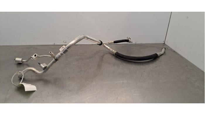 Tuyau clim Peugeot 308 Tuyau clim Peugeot 308