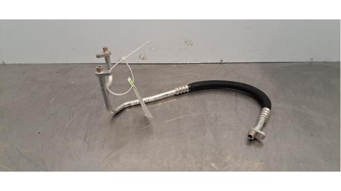 Tuyau clim Peugeot 308 Tuyau clim Peugeot 308