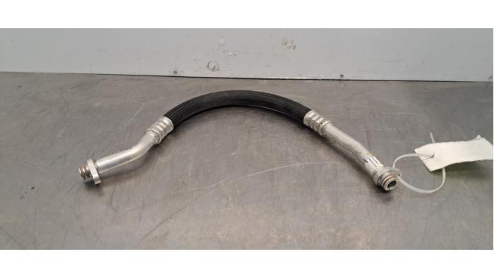 Tuyau clim Peugeot 308 Tuyau clim Peugeot 308