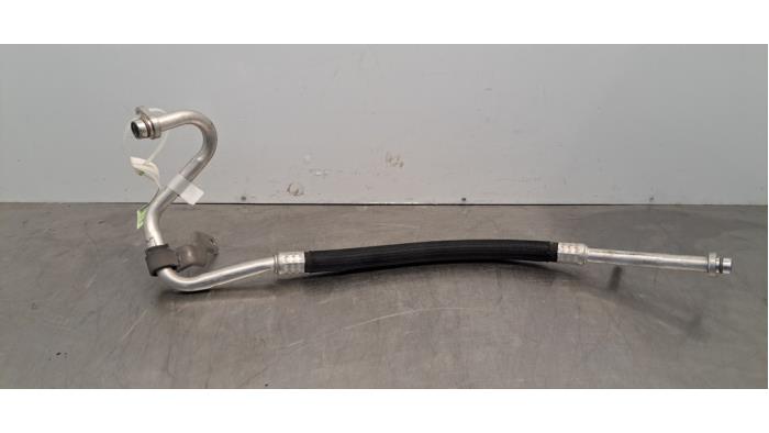 Tuyau clim Nissan Interstar