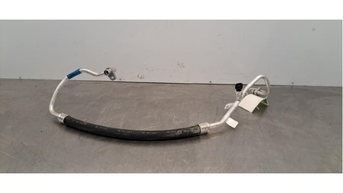 Tuyau clim Nissan Interstar