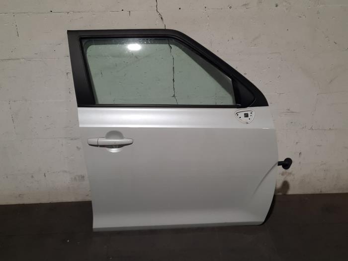 Portière 4portes avant droite Suzuki Ignis Portière 4portes avant droite Suzuki Ignis