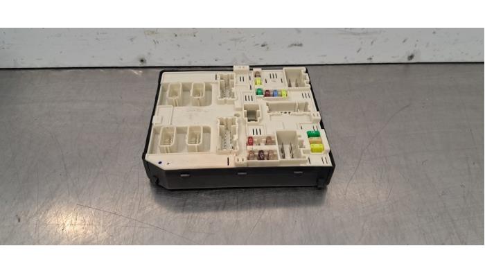 Boîte à fusibles Nissan Interstar Boîte à fusibles Nissan Interstar