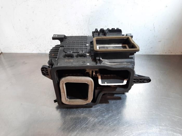 Luchtfilterhuis MG 4 Luchtfilterhuis MG 4