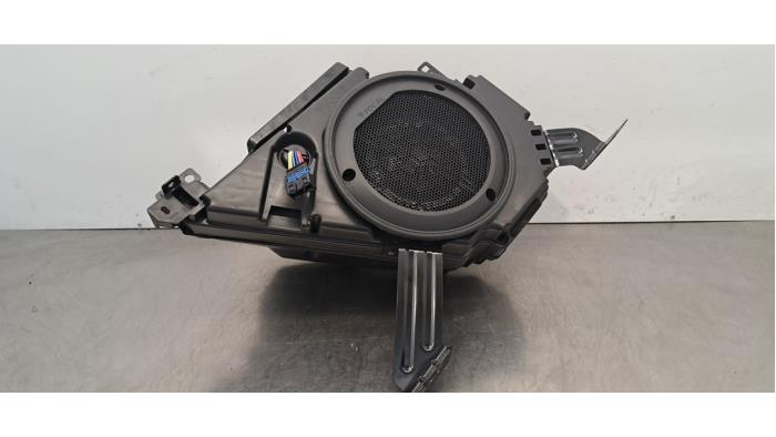 Caisson de graves Peugeot 508 Caisson de graves Peugeot 508