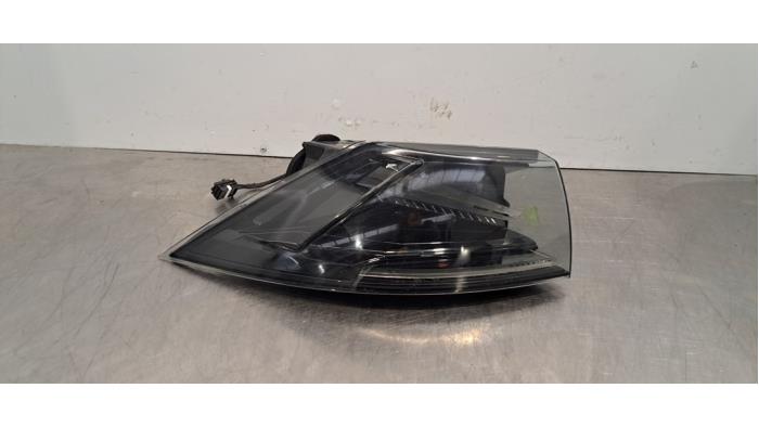 Feu arrière gauche Peugeot 508 Feu arrière gauche Peugeot 508