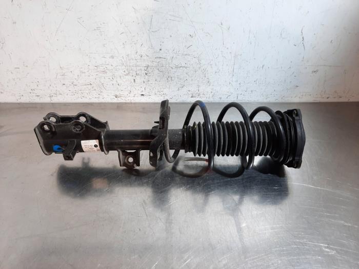 Schokdemper links-voor MG 4 Schokdemper links-voor MG 4