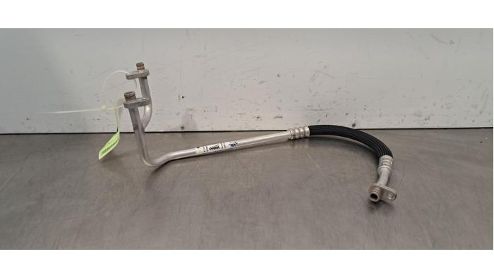 Tuyau clim Peugeot 308 Tuyau clim Peugeot 308