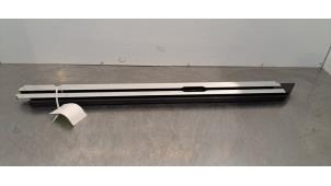 Gebruikte Vliegtuigrail Peugeot 508 SW (F4/FC/FJ/FR) 1.5 BlueHDi 130 Prijs € 66,55 Inclusief btw aangeboden door Autohandel Didier