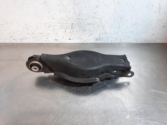 Bras de suspension arrière droit MG 4 Bras de suspension arrière droit MG 4