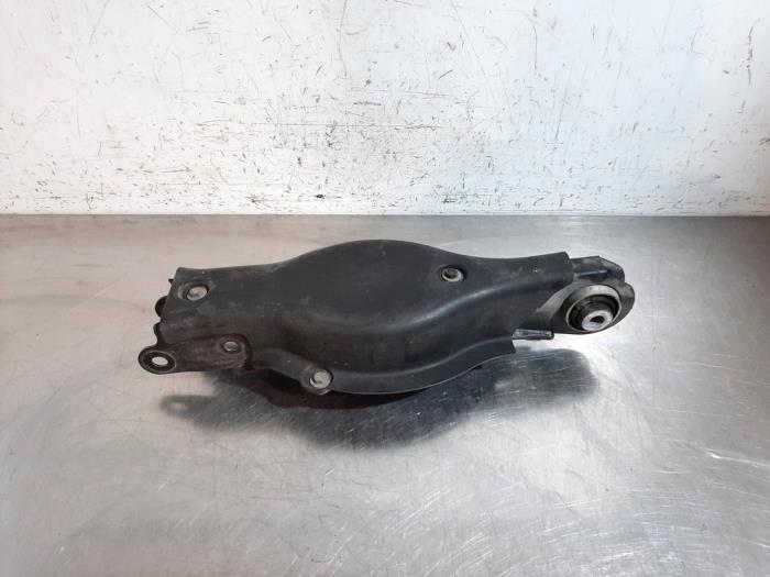 Bras de suspension arrière gauche MG 4 Bras de suspension arrière gauche MG 4