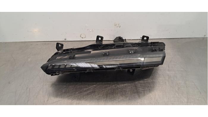 Veilleuse droite Peugeot 308 Veilleuse droite Peugeot 308