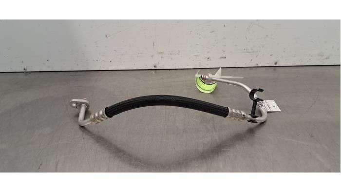 Tuyau clim Peugeot 308 Tuyau clim Peugeot 308