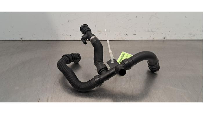 Tuyau radiateur Peugeot 308 Tuyau radiateur Peugeot 308