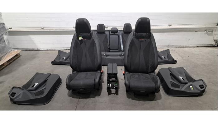 Zestaw powlok (kompletny) DS Automobiles DS4 Zestaw powlok (kompletny) DS Automobiles DS4