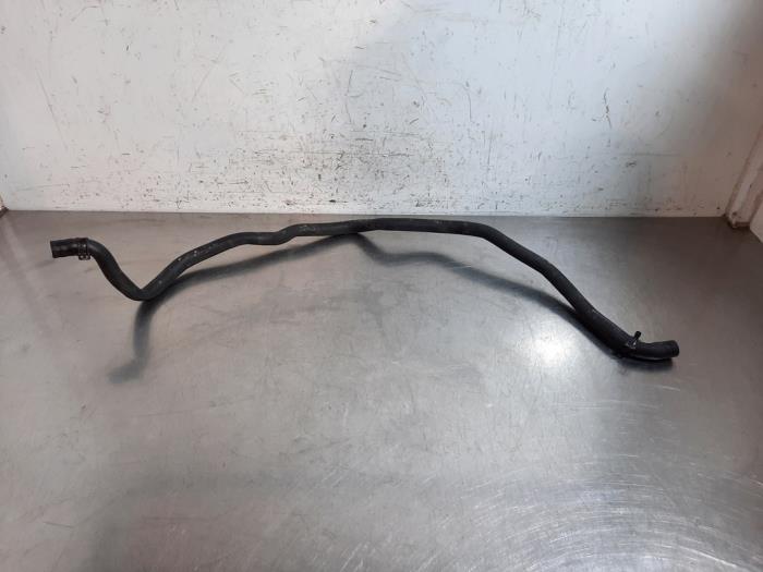 Tuyau (divers) MG 4 Tuyau (divers) MG 4