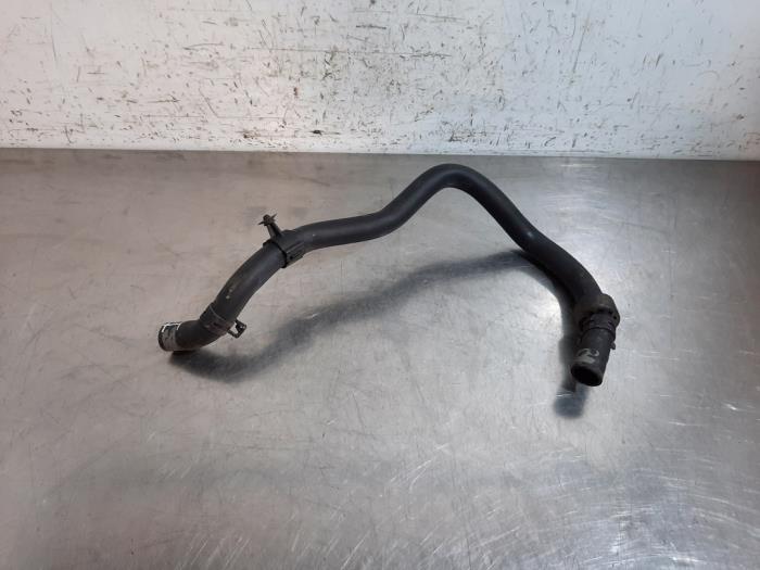 Tuyau radiateur MG 4 Tuyau radiateur MG 4