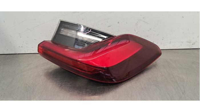 Feu arrière droit BMW 3-Série Feu arrière droit BMW 3-Série