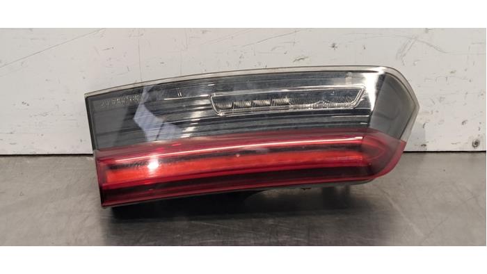 Feu arrière gauche BMW 3-Série Feu arrière gauche BMW 3-Série