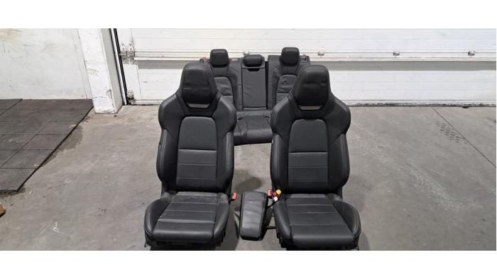 Bekleding Set (compleet) Porsche Macan Bekleding Set (compleet) Porsche Macan