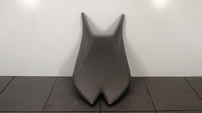 Stoel midden Aprilia Diversen