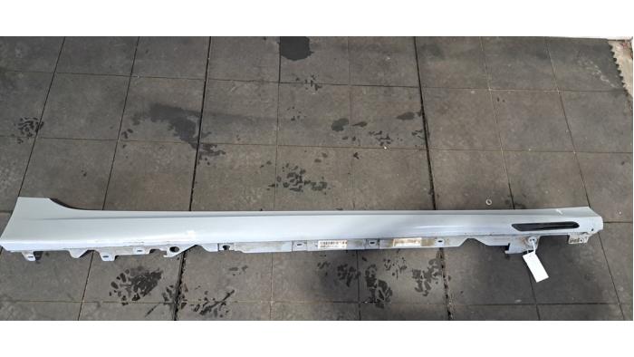 Jupe droite BMW 3-Série Jupe droite BMW 3-Série