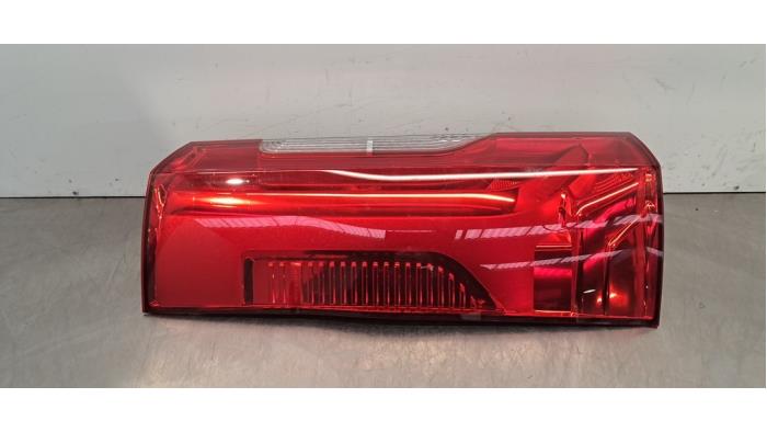 Feu arrière gauche Mercedes Sprinter Feu arrière gauche Mercedes Sprinter