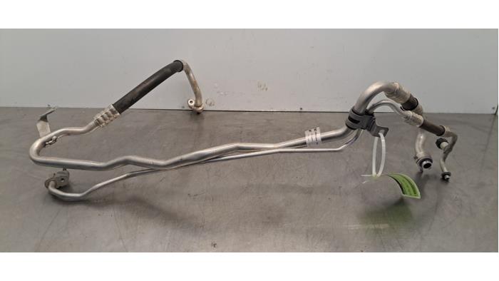 Tuyau clim Mercedes Sprinter Tuyau clim Mercedes Sprinter