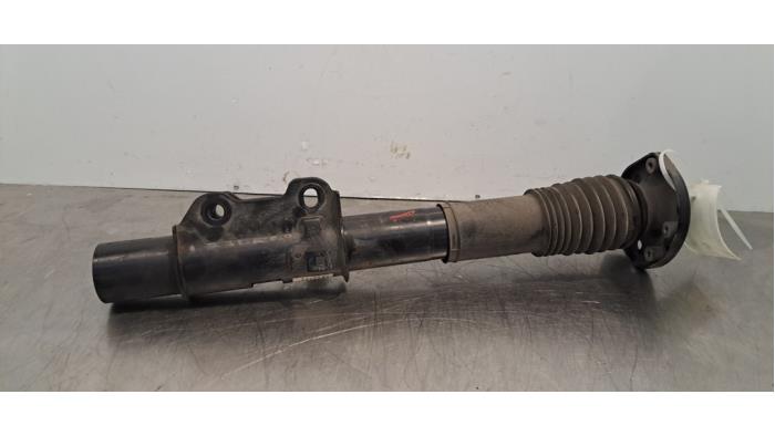 Amortisseur avant droit Mercedes Sprinter Amortisseur avant droit Mercedes Sprinter