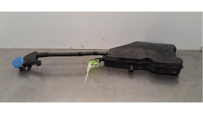 Réservoir lave-glace avant BMW 3-Série Réservoir lave-glace avant BMW 3-Série