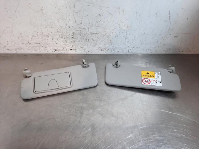 Zonneklep set Suzuki Ignis