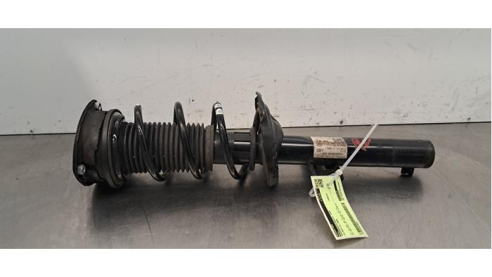 Amortisseur avant droit Volkswagen Polo Amortisseur avant droit Volkswagen Polo