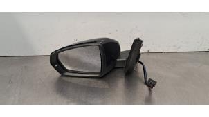 Gebruikte Buitenspiegel links Volkswagen Polo VI (AW1) 1.0 TSI 12V Prijs € 163,35 Inclusief btw aangeboden door Autohandel Didier